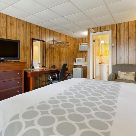 Knob Hill Motor Lodge Hillsville Bagian luar foto