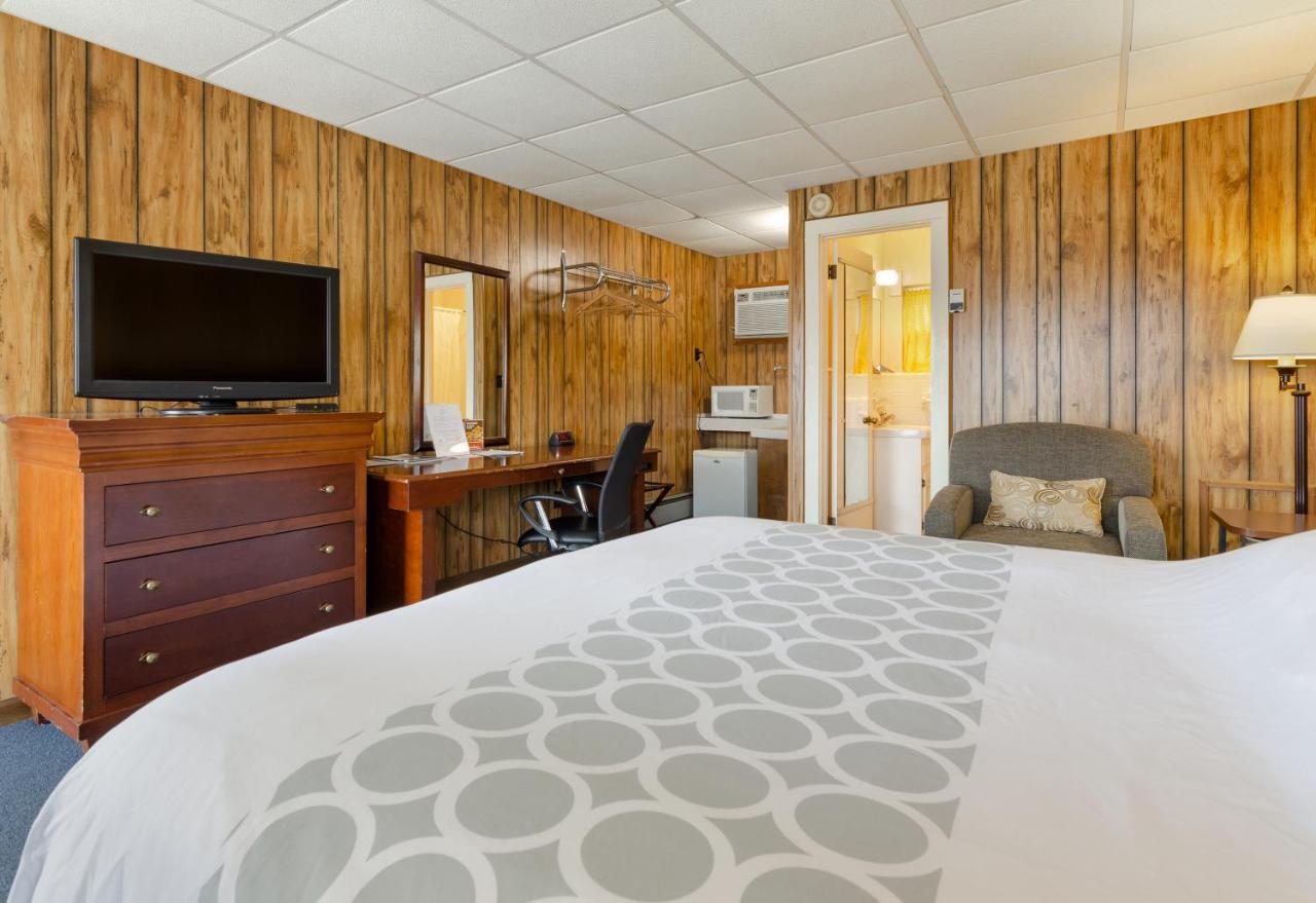 Knob Hill Motor Lodge Hillsville Bagian luar foto